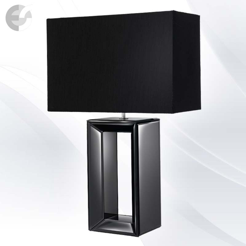 noshtna lampa mirror
