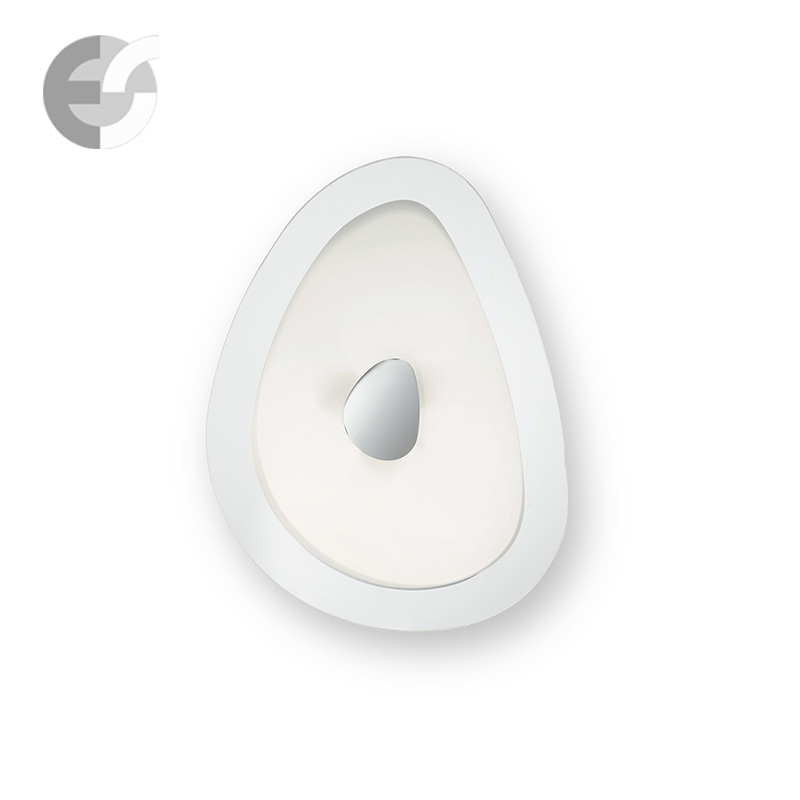 aplik stenni lampi geko