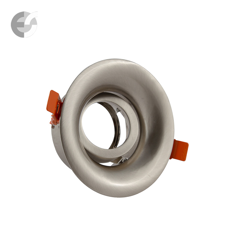 luna za vgrajdane atom