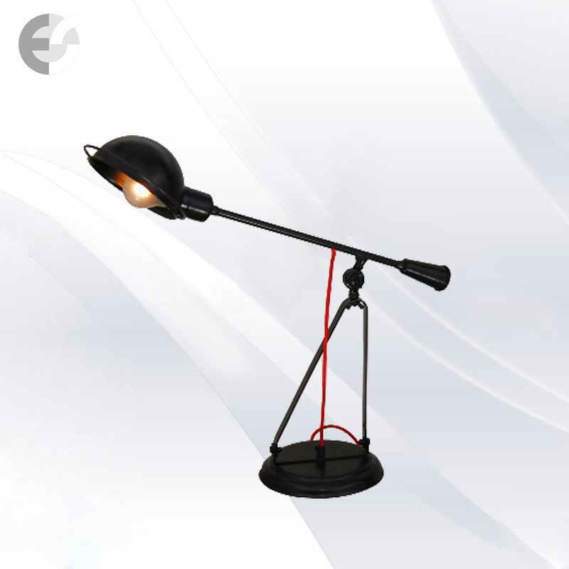 nastolna lampa vintidj lampi artemis