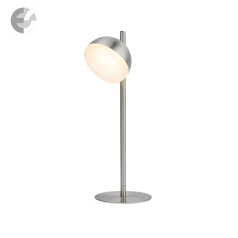 nastolna lampa tully