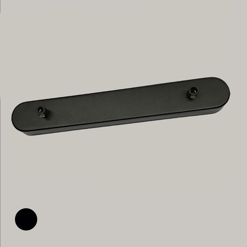 cherna linejna rozetka za tavan