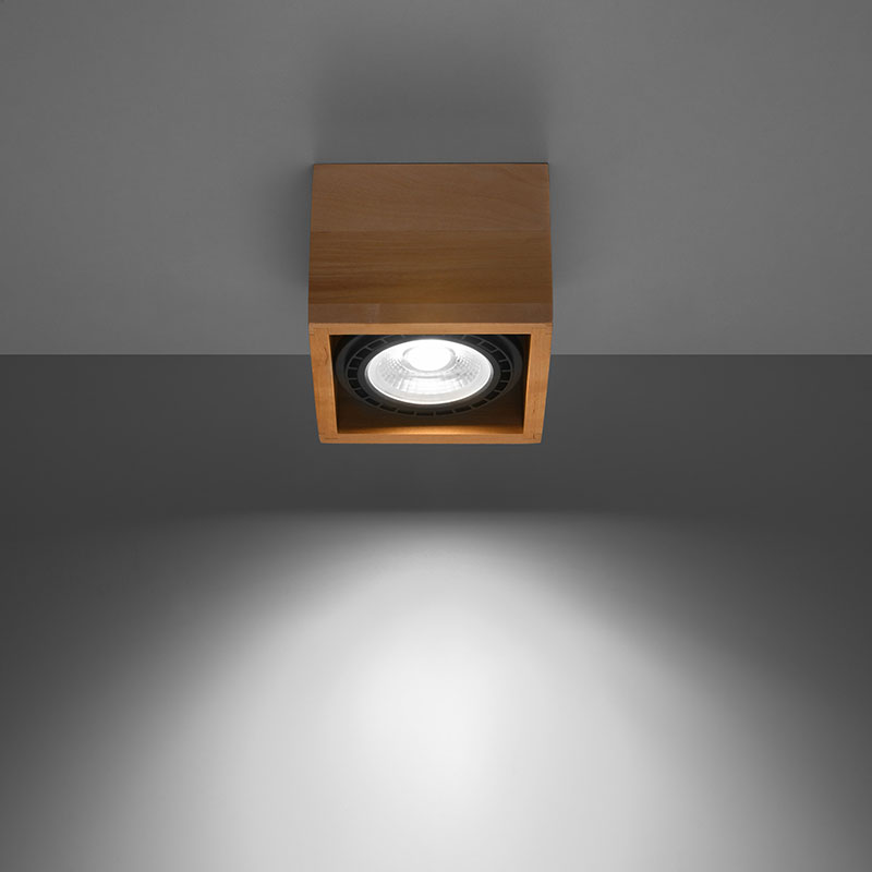 lunichka otkrit montaj ot estestveno dyrvo ruatro