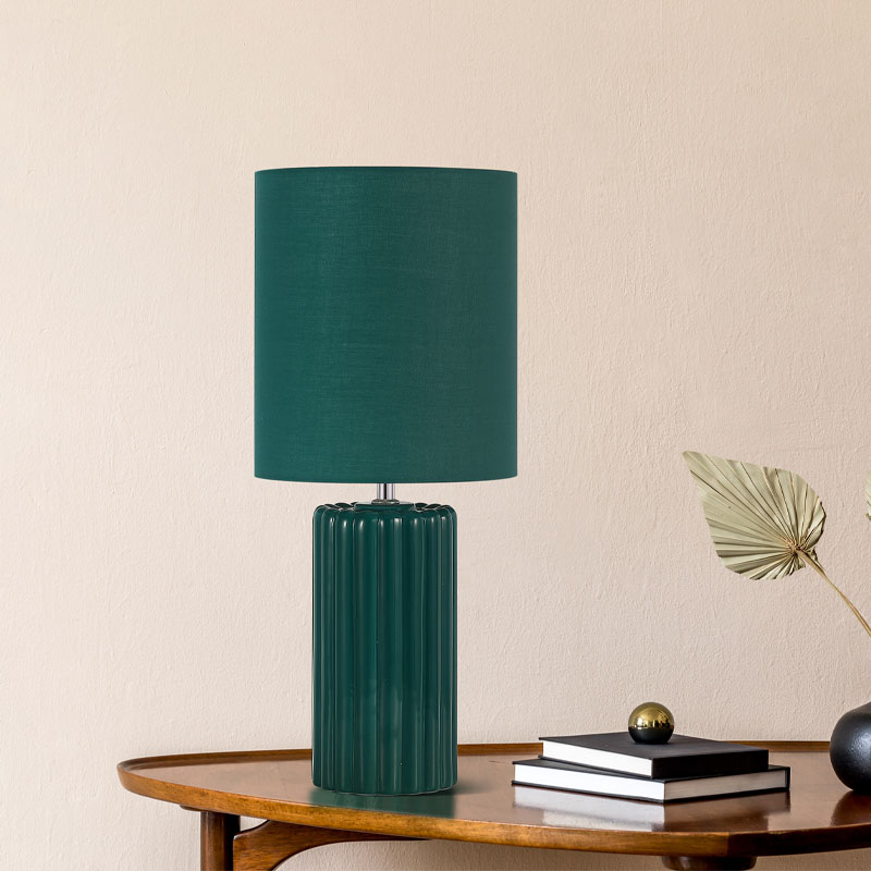 nastolna lampa groove