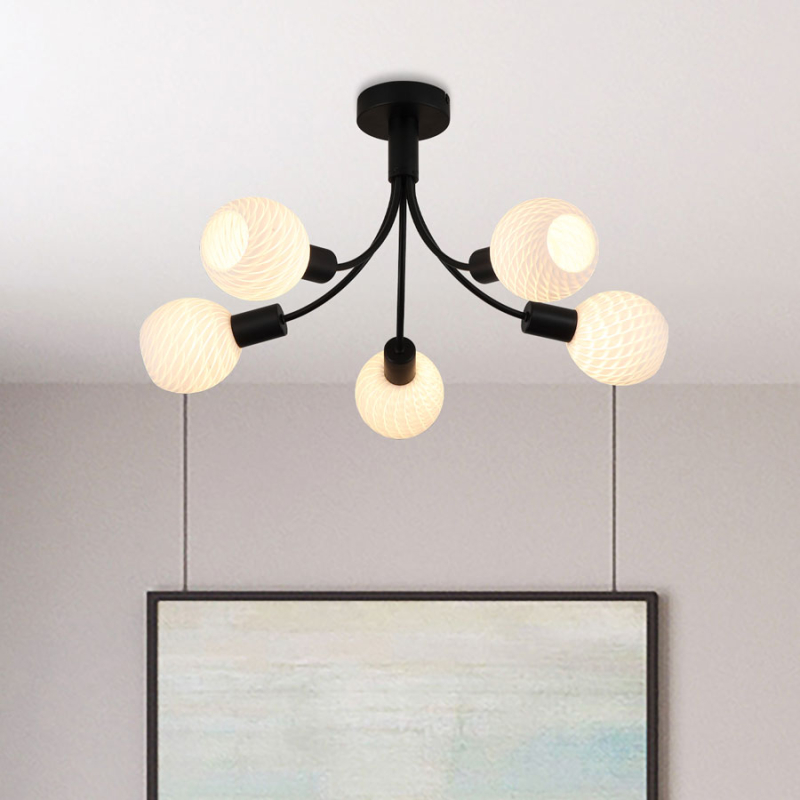 plafon cheren s relefni stykla nova