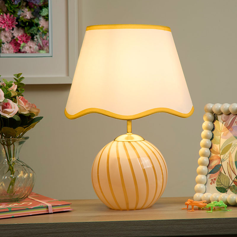 noshtna lampa celine